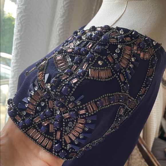 Badgely Mischka Long Navy Blue Evening Gown Size 10 Beaded Cap Sleeve Mini Train - Picture 8 of 11